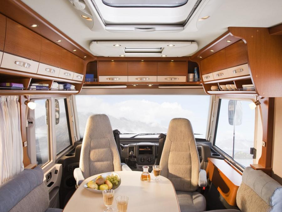 Интерьер Hymer B-Class 2011 года  (фото 11 из 30)